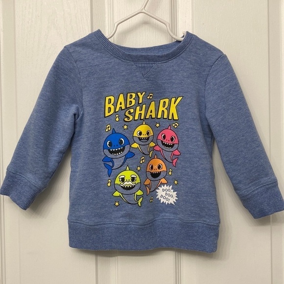 Jumping Beans Baby Shark Softest Fleece Pullover Sweatshirt Size 2T - Picture 1 of 5